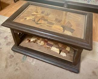 Table inlayed with wood pieces (states)