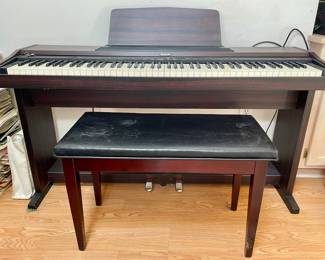 Suzuki Digital Piano HP-80, piano bench