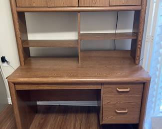Computer desk