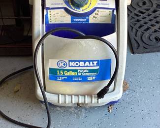 Air compressor