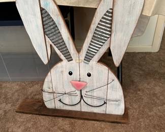 Wooden rabbit