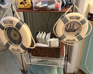 Bathroom decor