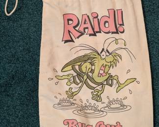 Vintage Raid! But Out drawstring bag
