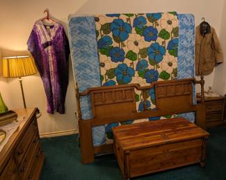 Vintage Trunk, MCM Bed, Floral Bedspread, Lamp