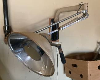 operating room light