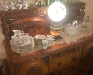 Oak buffet. Aynesly China