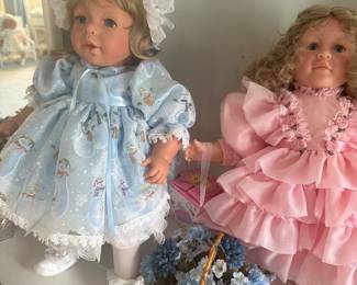 More lovely collectible dolls! They are all in absolutely superb mint condition and are made by multiple companies! Many come out their original paperwork and boxes!