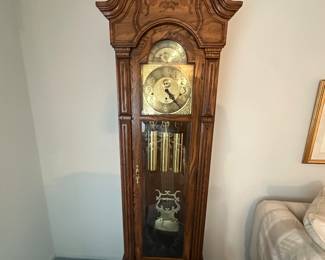 This is an absolutely stunning SLIGH grandfather clock! It is in pristine condition and keeps impeccable time! Comes with all manual and two keys! This is a must see! It is a legacy piece.