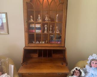 This beautiful piece of furniture is a stunning Thomasville Oak secretary!