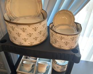 This is a massive set of vintage Noritake Ivory China! A complete service for 6+ all the serving pieces! In absolutely pristine condition and all pieces come with their China felt zipper bags! The pattern is Rothschild!