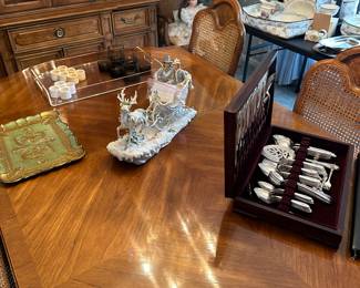 A nice shot of the dining room room by the end of the day this table was filled!
