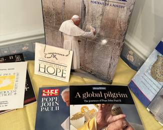 An entire table dedicated to POPES!