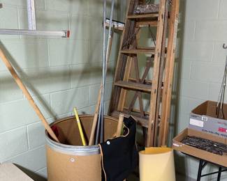 Nice little tool room! Ladders, tools and more!