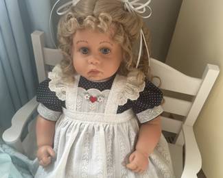 More lovely collectible dolls! They are all in absolutely superb mint condition and are made by multiple companies! Many come out their original paperwork and boxes!