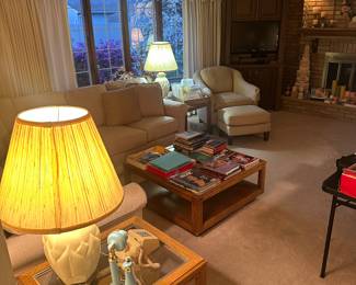 Here’s a wide shot of the beautiful family room and the super furniture in it