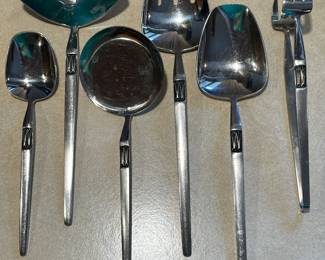 This is a super rare vintage mid-century modern surfer set by Arthur Som of Japan from the 1960s. This is a hard set to find complete.