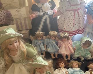 More lovely collectible dolls! They are all in absolutely superb mint condition and are made by multiple companies! Many come out their original paperwork and boxes!