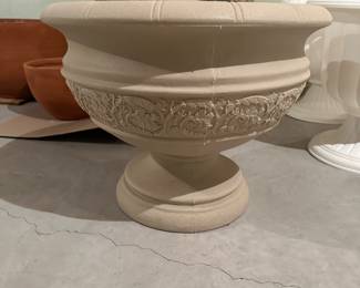 We have MANY pieces of lawn/garden ornaments! 95% are NEW and never used, or been outside! We have FOUR of these MINT UNUSED NEVER OUTSIDE!