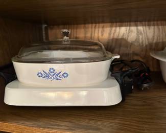 This is a casserole that plugs in and keeps it warm
