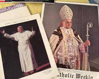 An entire table dedicated to POPES!