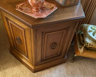 This too is a great mid-century, modern nightstand