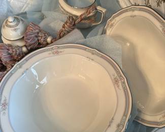 This is a massive set of vintage Noritake Ivory China! A complete service for 6+ all the serving pieces! In absolutely pristine condition and all pieces come with their China felt zipper bags! The pattern is Rothschild!