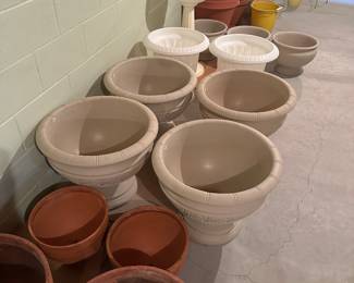 We have MANY pieces of lawn/garden ornaments! 95% are NEW and never used, or been outside! SO VERY MUCH!