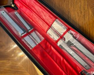This is a terrific set of mid-century modern vintage high-quality Vernco Hand, Honed Carver/Slicer Knife Set with case! These are absolutely pristine, and I do not believe have ever been out of the case!