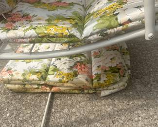 This is a fantastic mid-century modern two person swing! It is an excellent condition the cushion and the vinyl top are floral patterned! And you’ll notice under the seat is an extra cushion!