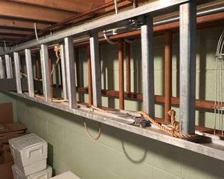 Here are too long extension, letters one’s aluminum and one’s wood!
