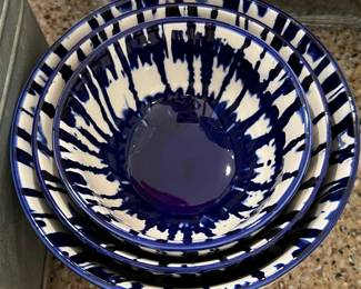 Set/3 West Elm Cobalt Blue Indigo Nesting Bowls 