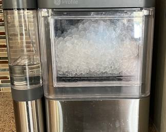 Countertop Ice Machine