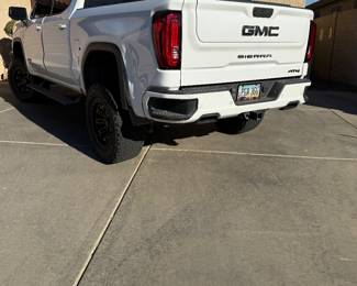 Has a lift kit and electric running boards