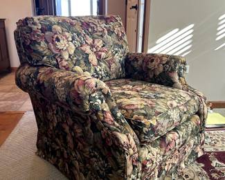 $75 Floral swivel chair Johh M Smith Chair  36x 36