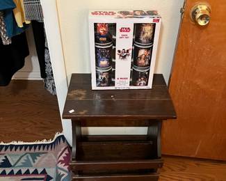 Bed table with Star Wars mugs on top