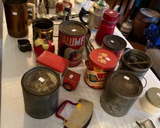 Vintage tins