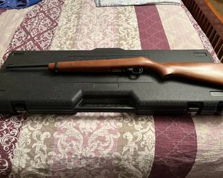 Ruger 10 22 semi automatic long rifle carbine 