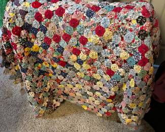 yo yo quilt 
