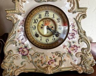 porcelain mantle clock 