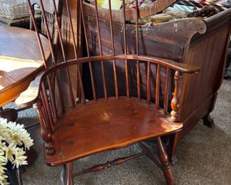 spindle back arm chail