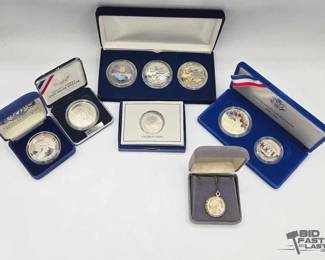 2314 7 U.S. Coins 1 Coin Necklace