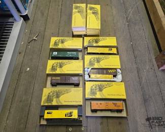 3002 12 Details West HO Scale Model Train Locomotives