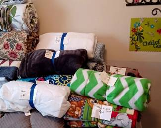 Blankets and throws