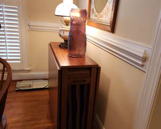 Vintage Gateleg table