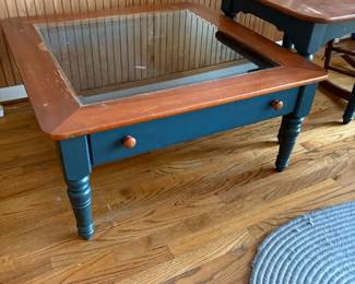 Living room table set