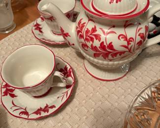 Andrea by Sadek tea set