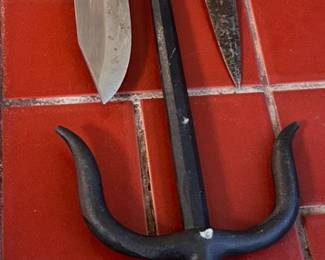 martial arts SAI, US divers knife, Korium Japanese dragon claw knife