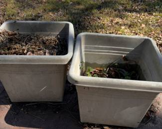 plastic square planters