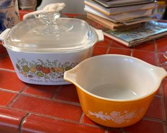 vintage kitchen ware, Pyrex
