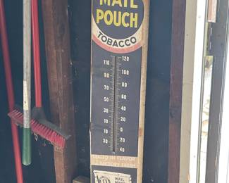 Mail pouch tobacco thermometer